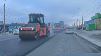 В Самарской области на участке дороги от Волжского до аэропорта Курумоч ведутся ремонтные работы