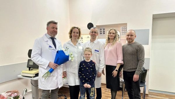 Самарские врачи спасли глаз 9-летнему мальчику после удара ножницами