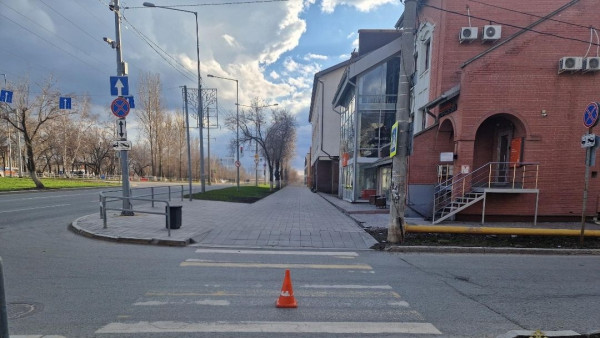 В Самаре Lada Granta сбила 10-летнего велосипедиста на пешеходном переходе