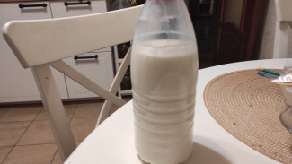 Самарцам рассказали, почему женщинам опасно пить молоко