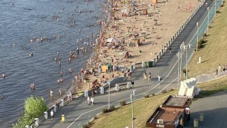 В Самаре временно закрыли крупнейший пляж из-за опасных бактерий 