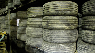 Самарские таможенники отправили изъятые автомобильные шины в зону СВО