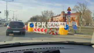 Многокилометровая пробка образовалась на Московском шоссе в Самаре 2 апреля 