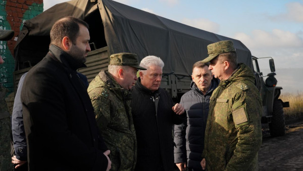 Заместитель полпреда Президента в ПФО проинспектировал места боевой подготовки мобилизованных в Самарской области