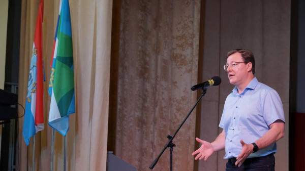 Губернатор Дмитрий Азаров обратился к жителям Октябрьска в День города