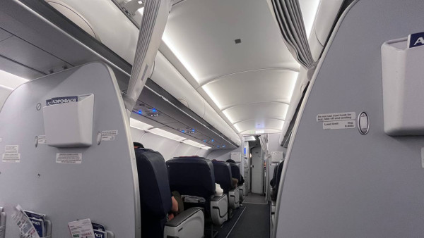 Самарцы не могут улететь из Сочи из-за повторного ограничения работы аэропорта