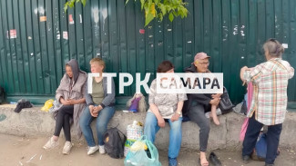 Самарские бомжи рассказали, зачем им много телефонов