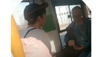 В Самарском троллейбусе завязалась отвратительная потасовка за сидячее место