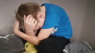 Трое учеников обратились к врачам после распыления перцового баллончика в самарской школе