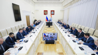 Вячеслав Федорищев поручил детально оценить ситуацию с благоустройством территории рядом со строительством станции метро Театральная в Самаре