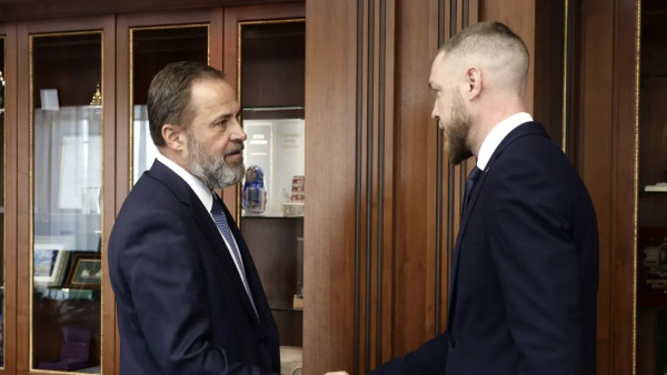 Состоялась рабочая встреча Игоря Комарова и участника программы «Время Героев» Ивана Амирова