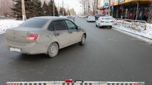 В Самарской области в течение суток под колеса авто попали две женщины