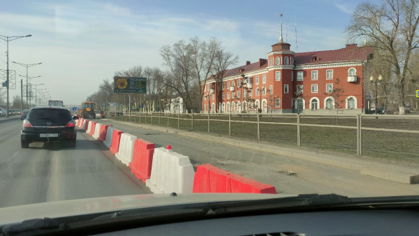 В Самаре начали устранять опасную колею на Московском шоссе