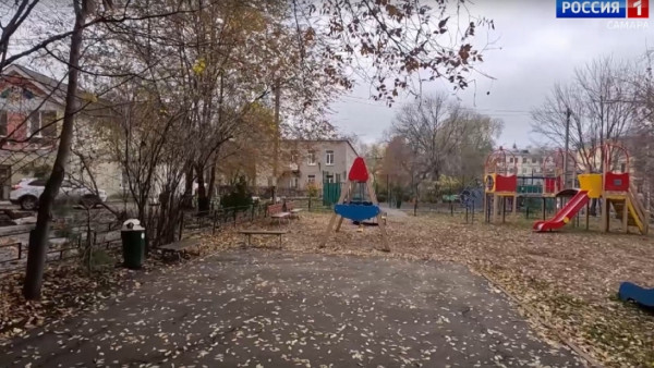 Мэр Самары Иван Носков проинспектировал дворовые территории Октябрьского района 