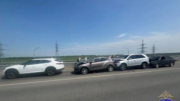 Многодетный отец с детьми в машине устроил массовое ДТП в Самарской области