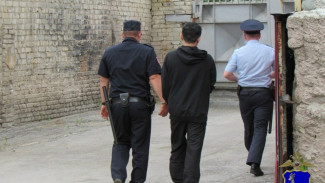 В Самарской области наркозависимого обязали отработать 400 часов за хранение веществ