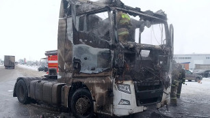 Появились подробности ЧП с загоревшейся фурой на Обводном шоссе под Самарой