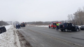 В массовой аварии под Самарой погибла женщина 