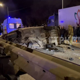 Появились кадры ночного ДТП с перевертышем под Самарой