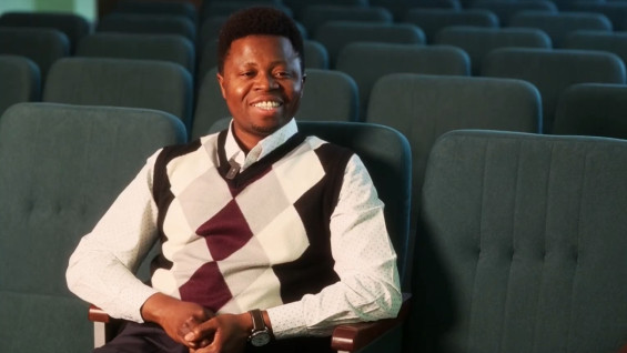 Цвет кожи — не повод для обид: самарский инженер из Африки рассказал о пользе самоиронии