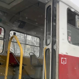 Водитель трамвая в Самаре выгнала ребенка из вагона и применила насилие