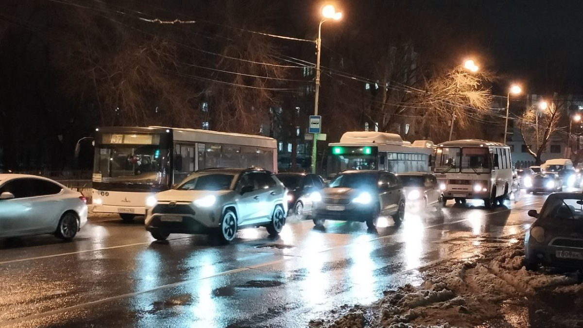 В Новокуйбышевске через суд обязали принять 4 километра дорог – Новости  Самары и Самарской области – ГТРК Самара