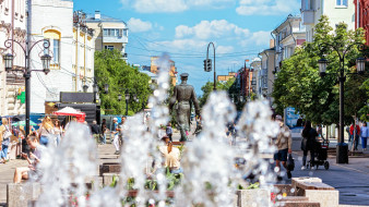 В Самаре двое подростков надругались над памятником Дяде Степе