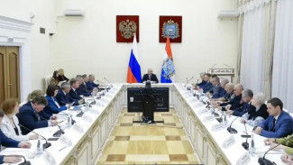 Вячеслав Федорищев поручил усилить работу по устранению барьеров для людей с инвалидностью 