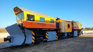 В Самарской области железную дорогу будут чистить "поезда-дворники"