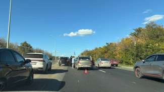 ДТП на Московском шоссе создало большую пробку на выезде из Самары 13 сентября 