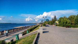 В мэрии Самары рассказали, куда делись знаки парковки на набережной