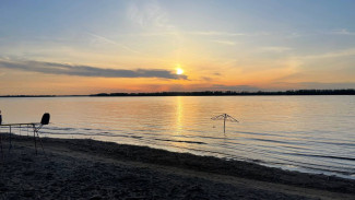 На двух пляжах Самары санитарные врачи запретили купаться