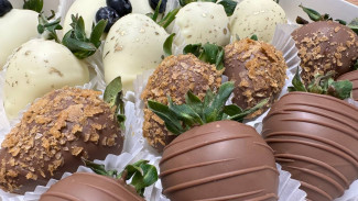 Слишком сладкая и жирная еда может провоцировать рак