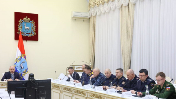 Самарцы с 1 февраля 2026 года при заключении контракта на военную службу будут получать разовую выплату в 2,6 млн рублей