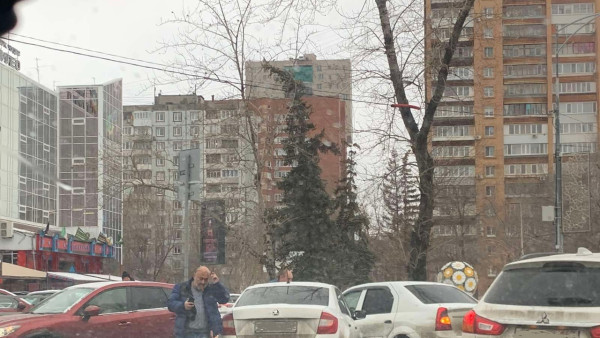 В Самаре из-за ДТП встало движение на Московском шоссе 19 декабря