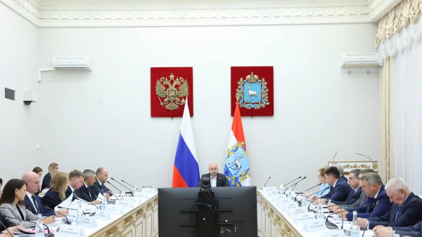 Губернатор Вячеслав Федорищев 7 октября провел расширенное заседание Президиума оргкомитета «Самара 450»