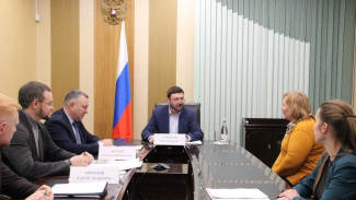 Игорь Буренков провел прием граждан