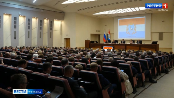 Совет муниципалитетов Самарской области продлил срок полномочий Елены Лапушкиной как председателя Ассоциации