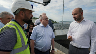 Вячеслав Федорищев провел выездное совещание по подготовке к вводу моста через Волгу и трассы «Обход Тольятти»