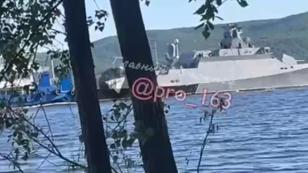 По Волге мимо Самары прошел военный корабль 25 мая