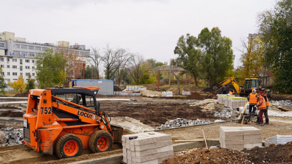 В Самаре продолжается благоустройство исторической Хлебной площади