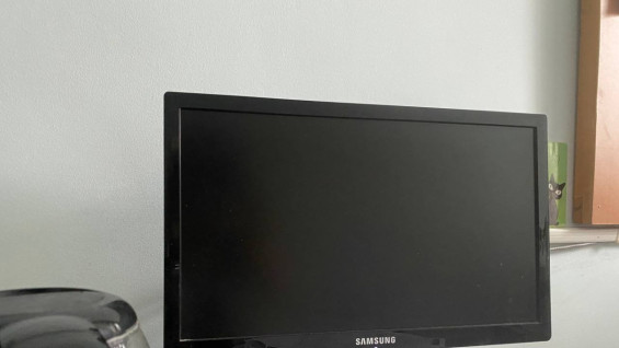 Самарский клинер похитил телевизор у клиентки во время уборки квартиры