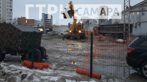 В Самаре на Московском шоссе до основания снесли кафе, автомойку и ...