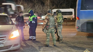 Силовики устроили рейд по мигрантам-нелегалам в увеселительных учреждениях Самары