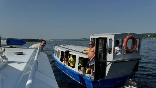 В Самаре отменили речные рейсы за Волгу частного перевозчика