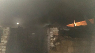 В Нефтегорском районе загорелась баня