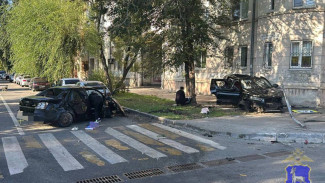 В Самаре произошло смертельное ДТП с двумя иномарками