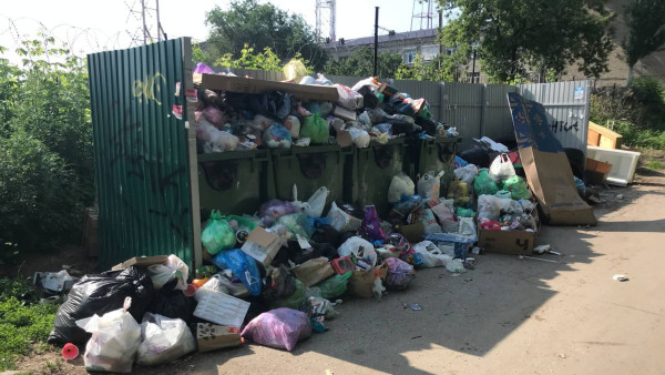 В Самаре остановили установку контейнерной площадки из-за жалоб жителей