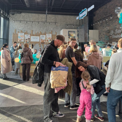 Возвращение в Самару сети пекарен «Синнабон» собрало толпу клиентов в ТЦ «Космопорт»