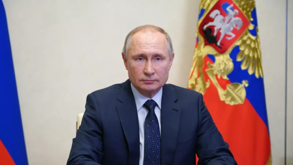 Владимир Путин: предлагаю с 1 июня увеличить на 10% пенсии неработающим пенсионерам